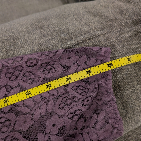 New with tags! Torrid Lace V-Neck Top in Purple - Picture 14 of 14